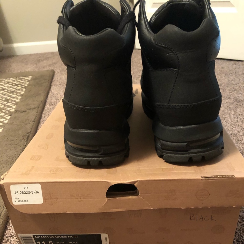 Nike air max goadome (scuff proof)